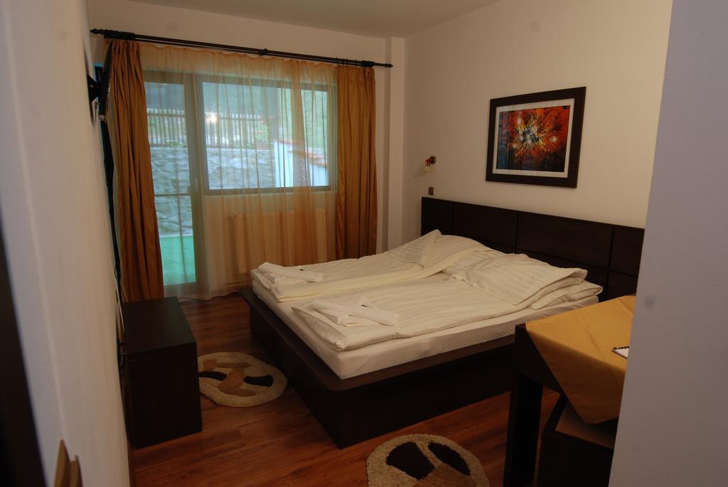 Pension Casa Natura Băile Herculane Eksteriør billede